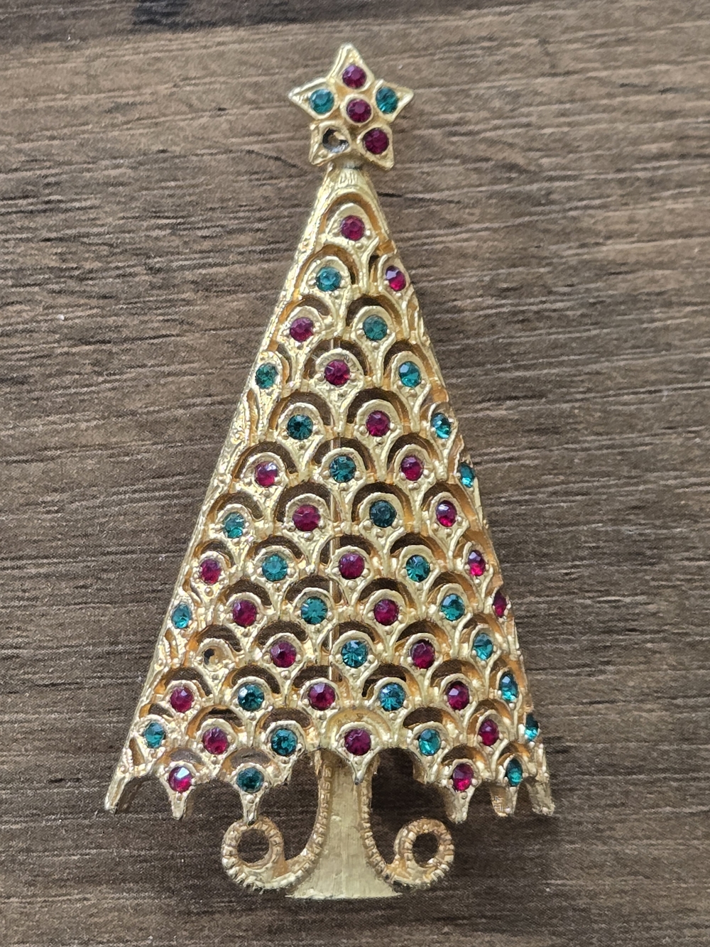Vintage MYLU Holiday Tree Brooch with green And Red Stones